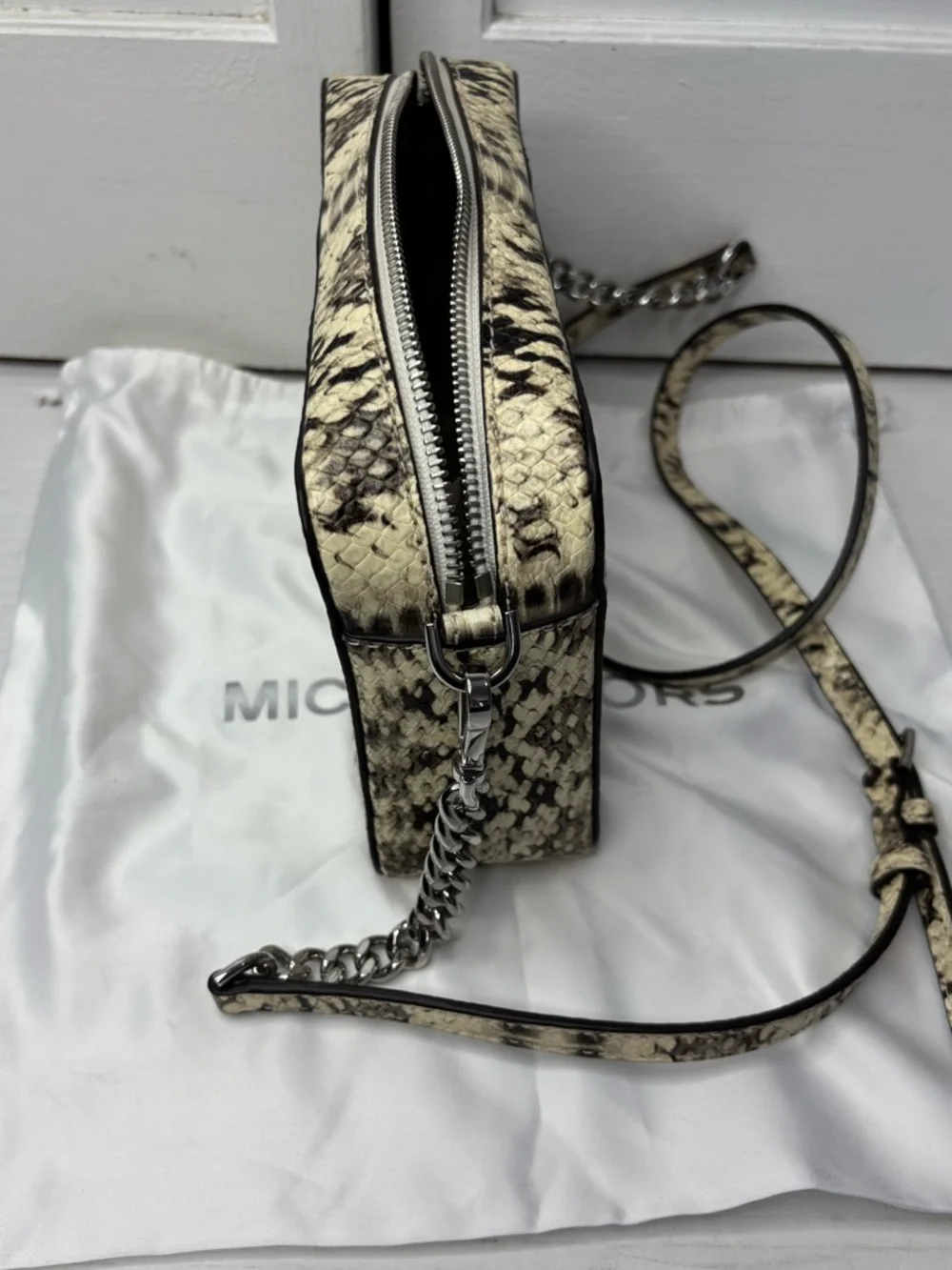 MICHAEL KORS Snake Embossed Leather Camera Bag - Picture 5 of 8